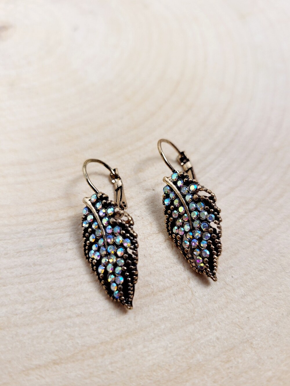 Brand New Gold Tone Wings Rhinestone Earrings